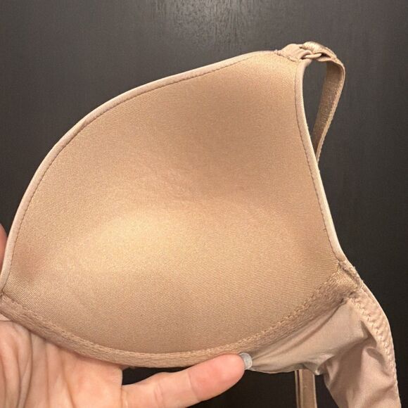 Victoria’s Secret Very Sexy Plunge Push-Up Bra  Tan 32B - Picture 4 of 5